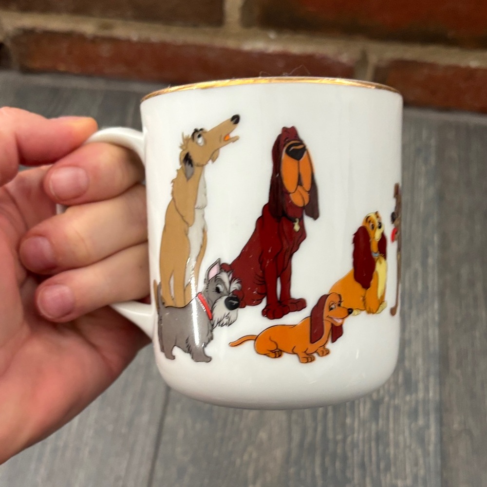 Walt Disney Production Lady And The Tramp Japan Coffee Mug Cup Gold Trim